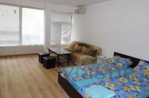 Room for rent for rent. Located in the center of Bourgas. Lo