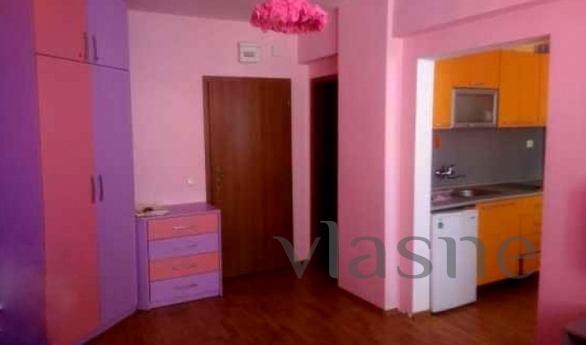 Comfortable apartment in Pomorie, on the beach. There are tw