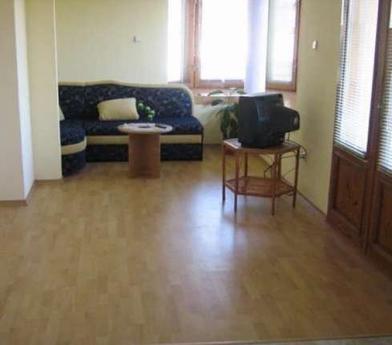 House in Sarafovo. Near the beach. The rooms have private ba